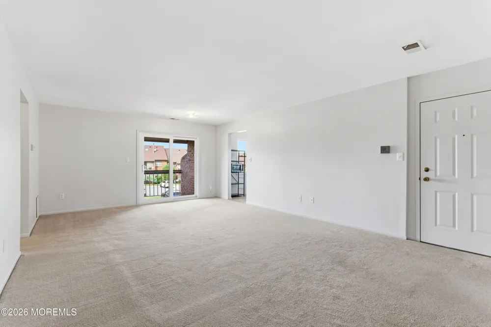 114 Beverly Hill Terrace #H Woodbridge, NJ 07095