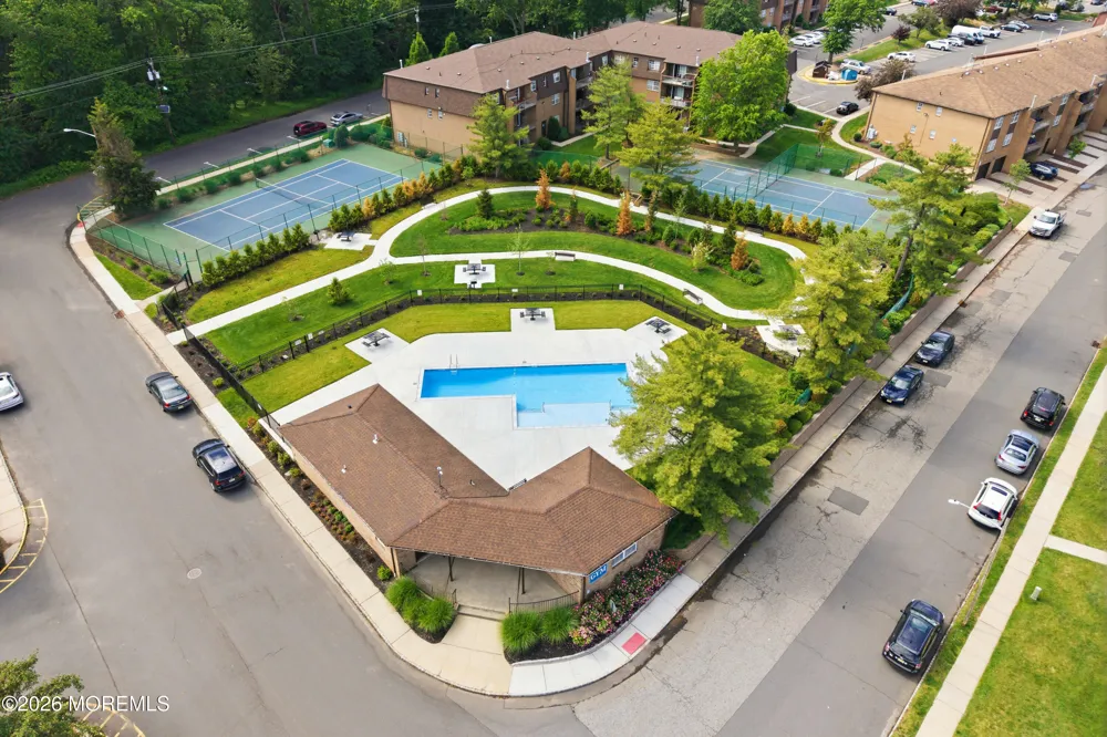 114 Beverly Hill Terrace #H Woodbridge, NJ 07095