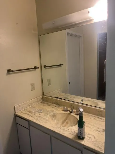 207 Paisley Court Kalamazoo Charter Township, MI 49006