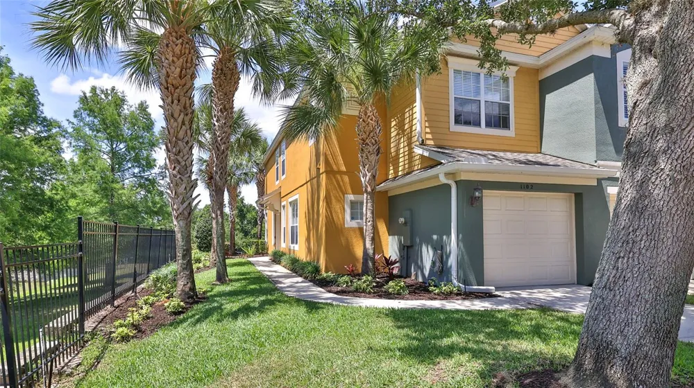1102 BERKMAN CIRCLE Sanford, FL 32771