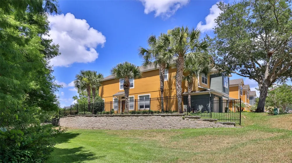 1102 BERKMAN CIRCLE Sanford, FL 32771