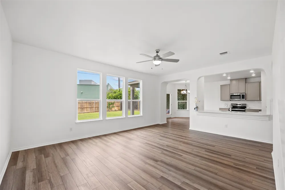 252 Benmyrtle Trail Georgetown, TX 78626