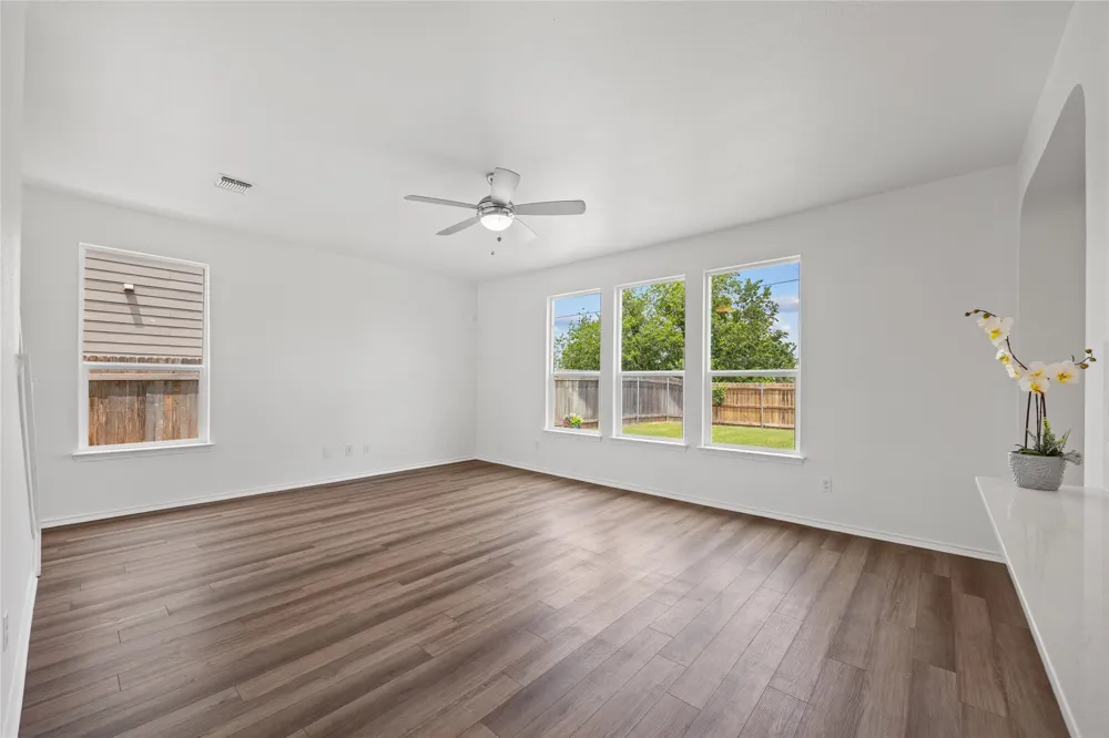 252 Benmyrtle Trail Georgetown, TX 78626