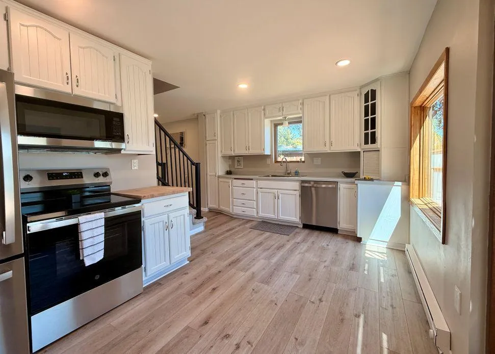 6592 Dewey Point Road Chisholm, MN 55719