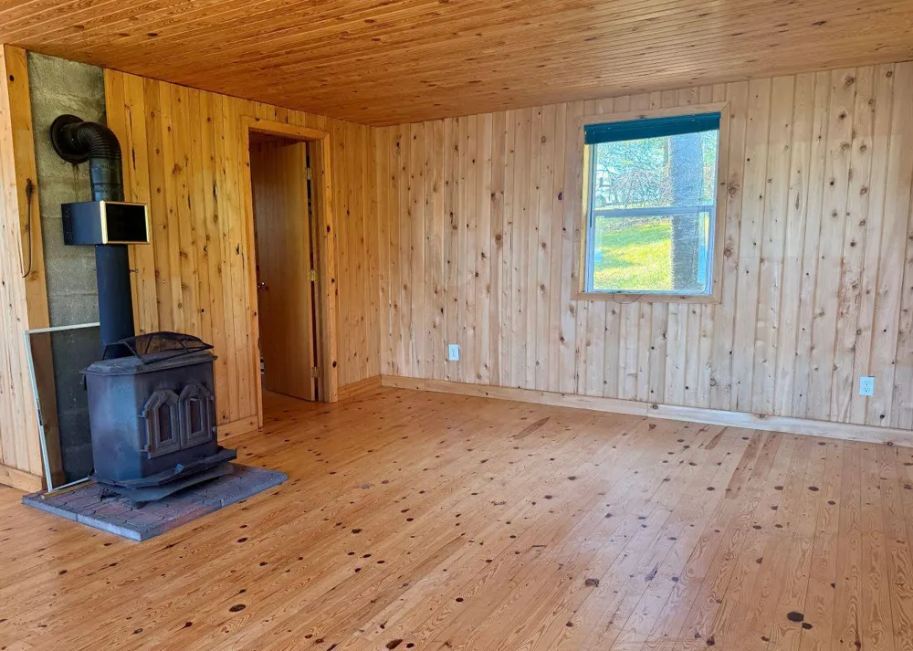 6592 Dewey Point Road Chisholm, MN 55719