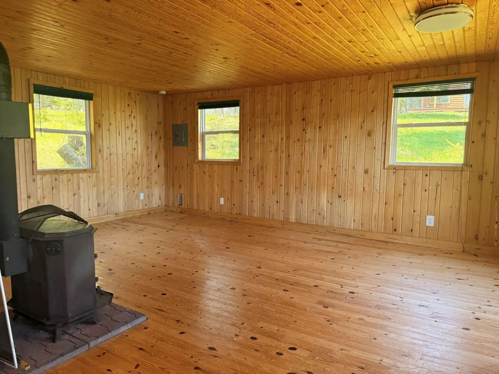 6592 Dewey Point Road Chisholm, MN 55719