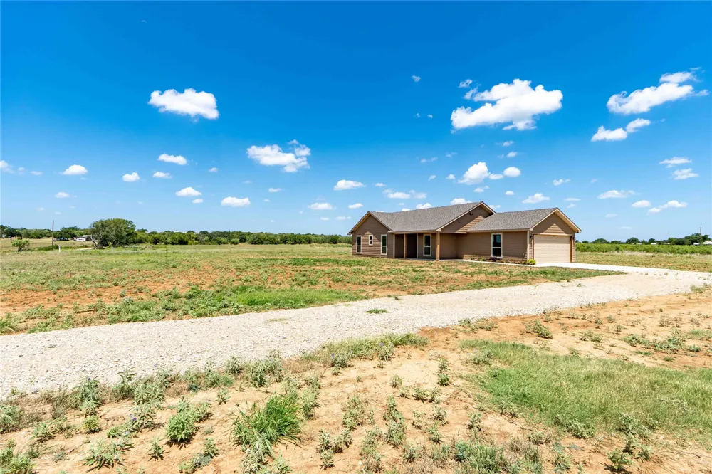 507 Crusher Road Jacksboro, TX 76458