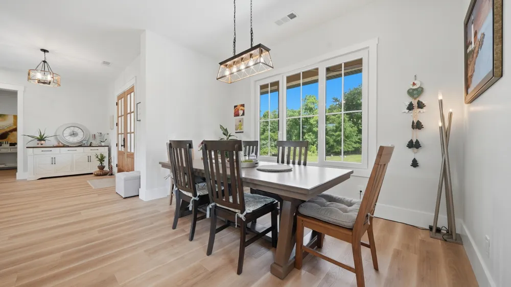 12631 Jones Gap Road Soddy Daisy, TN 37379