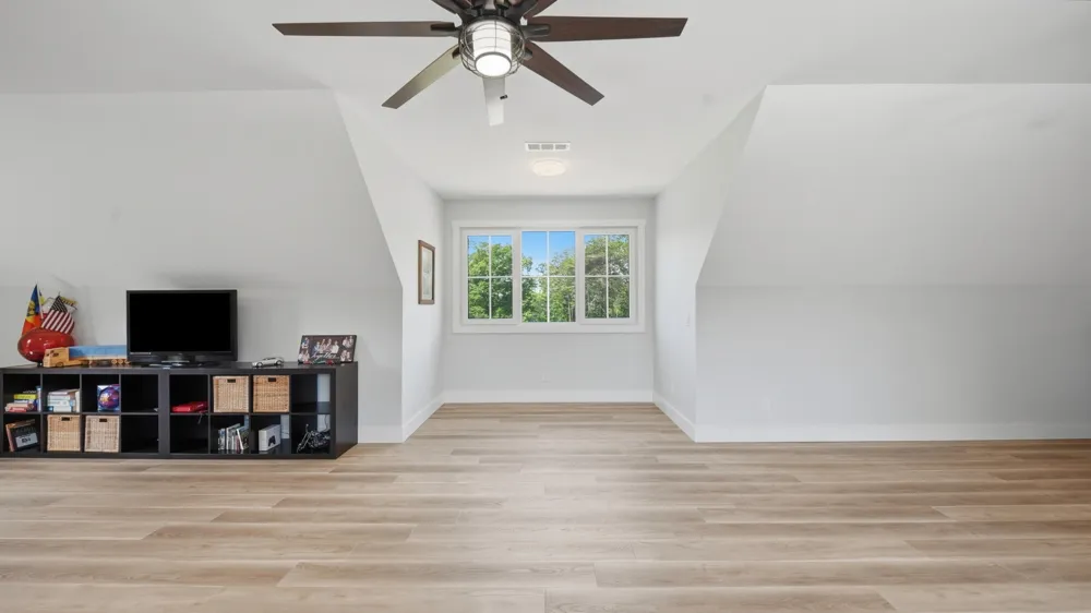 12631 Jones Gap Road Soddy Daisy, TN 37379
