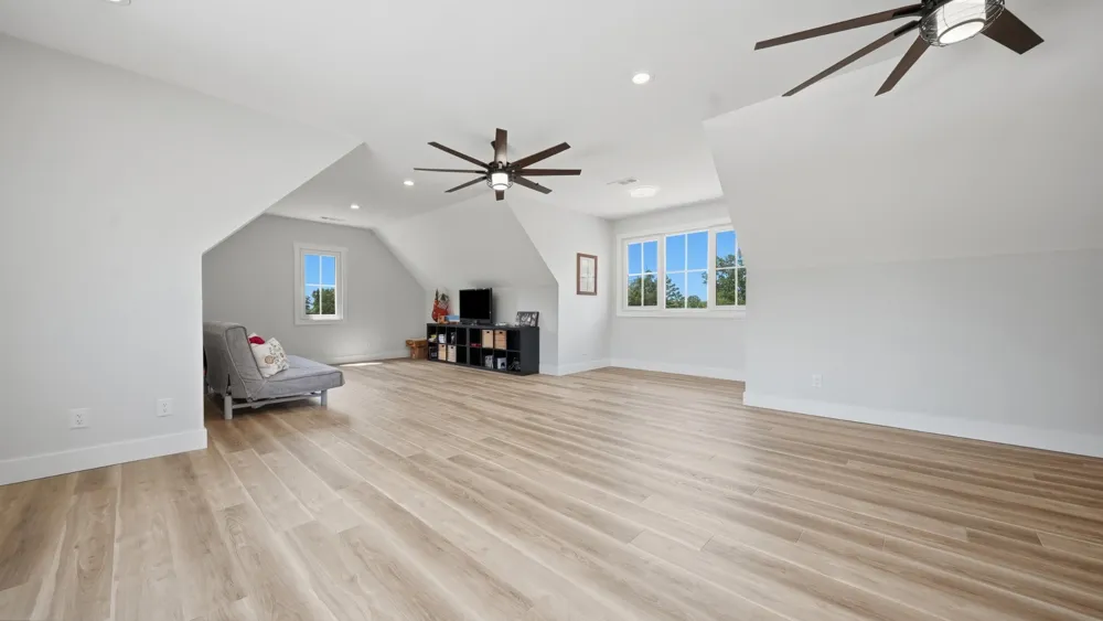 12631 Jones Gap Road Soddy Daisy, TN 37379