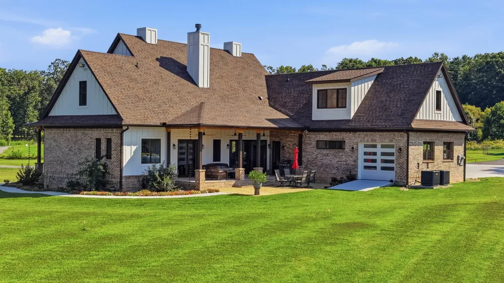 12631 Jones Gap Road Soddy Daisy, TN 37379