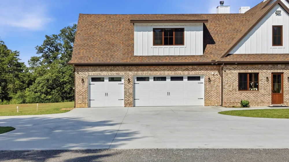 12631 Jones Gap Road Soddy Daisy, TN 37379