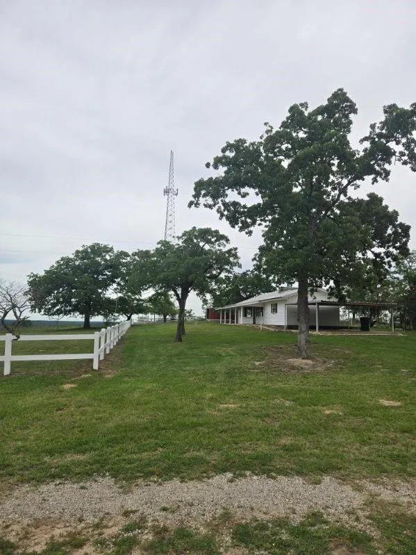 190 Private Road 408 Buffalo, TX 75831