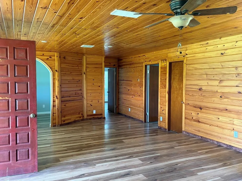 190 Private Road 408 Buffalo, TX 75831