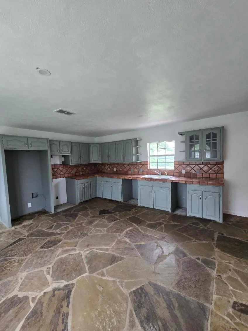 190 Private Road 408 Buffalo, TX 75831