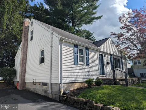 130 LOGAN AVENUE