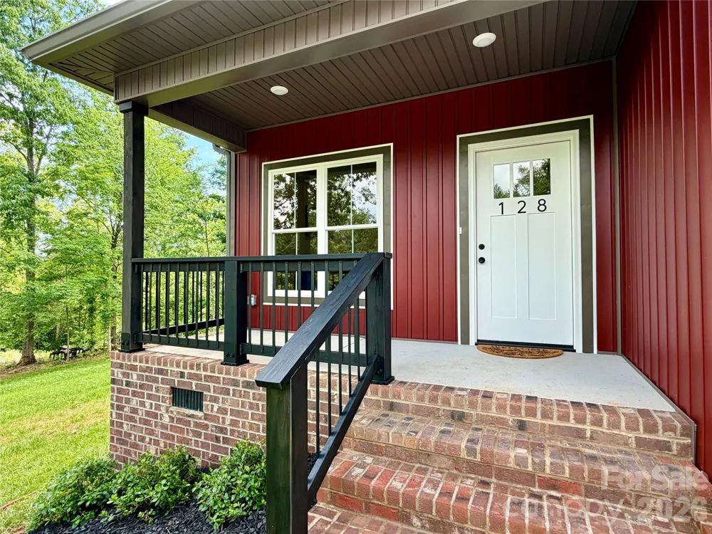 128 Arrowood Lane Harmony, NC 28634