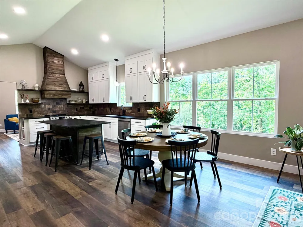 128 Arrowood Lane Harmony, NC 28634