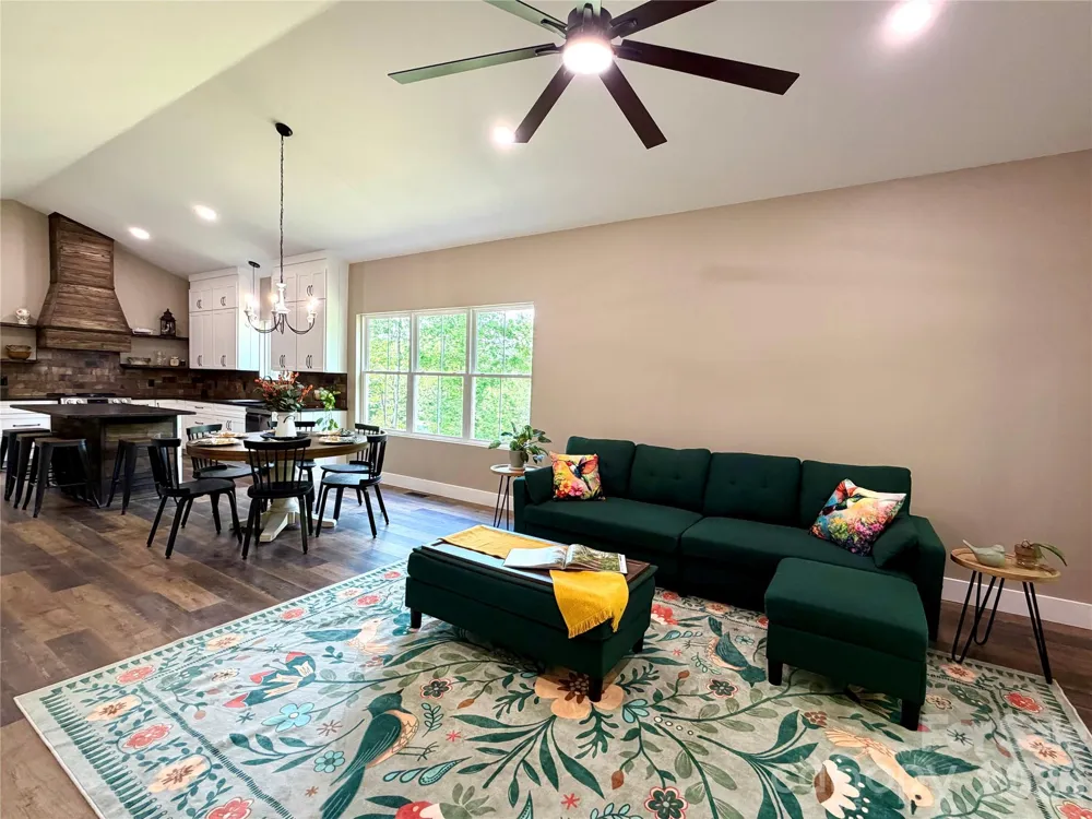 128 Arrowood Lane Harmony, NC 28634