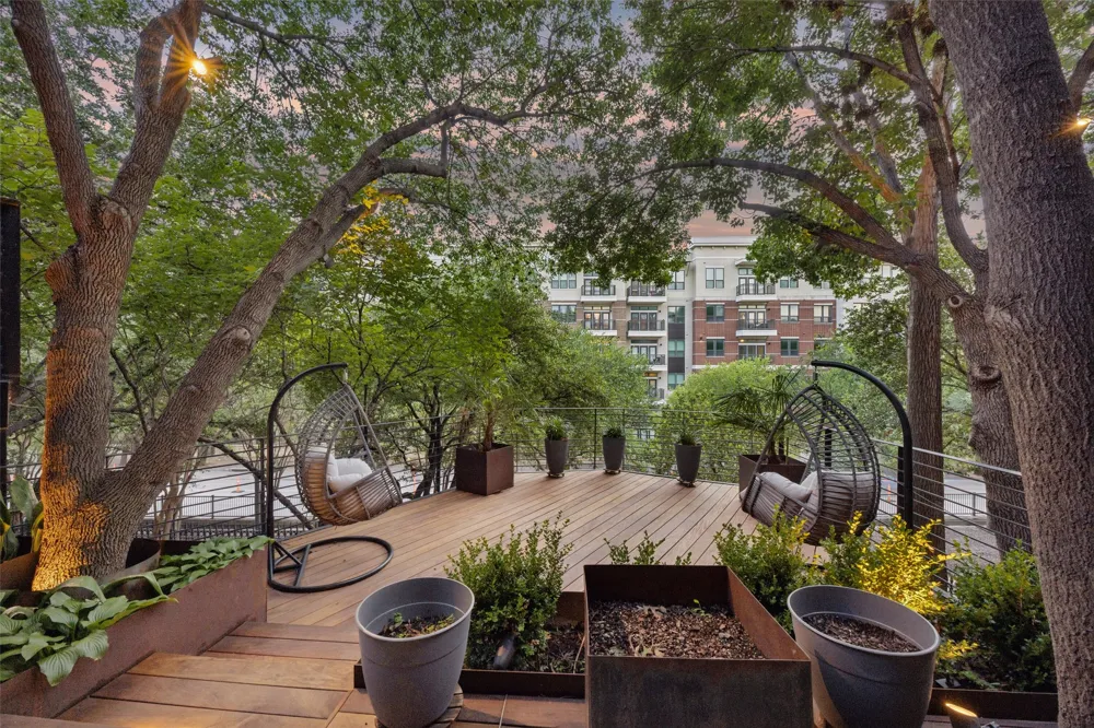 2911 Magnolia Hill Court Dallas, TX 75201