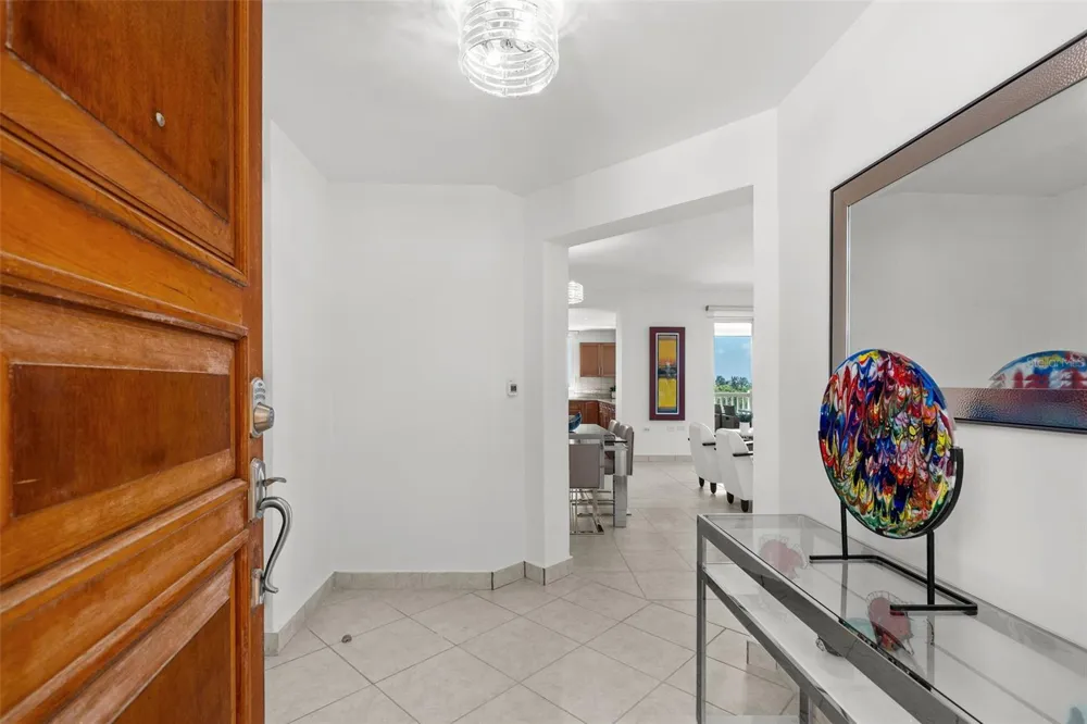 100 OCEAN DRIVE #144 Humacao, PR 00791