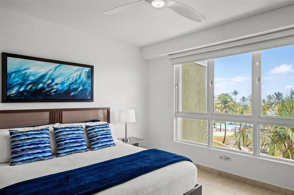 100 OCEAN DRIVE #144 Humacao, PR 00791