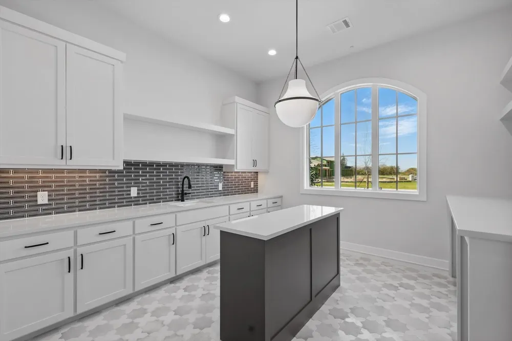 1418 Clydesdale Road Bartonville, TX 76226