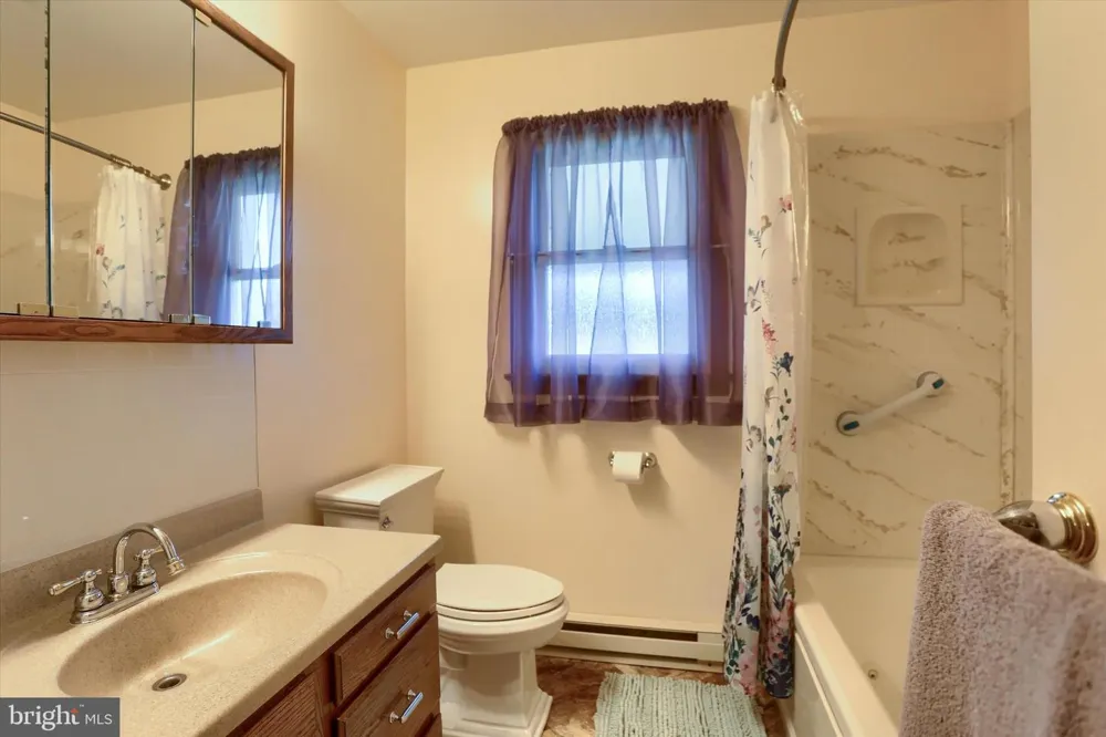 95 PAWNEE LANE Halifax, PA 17032