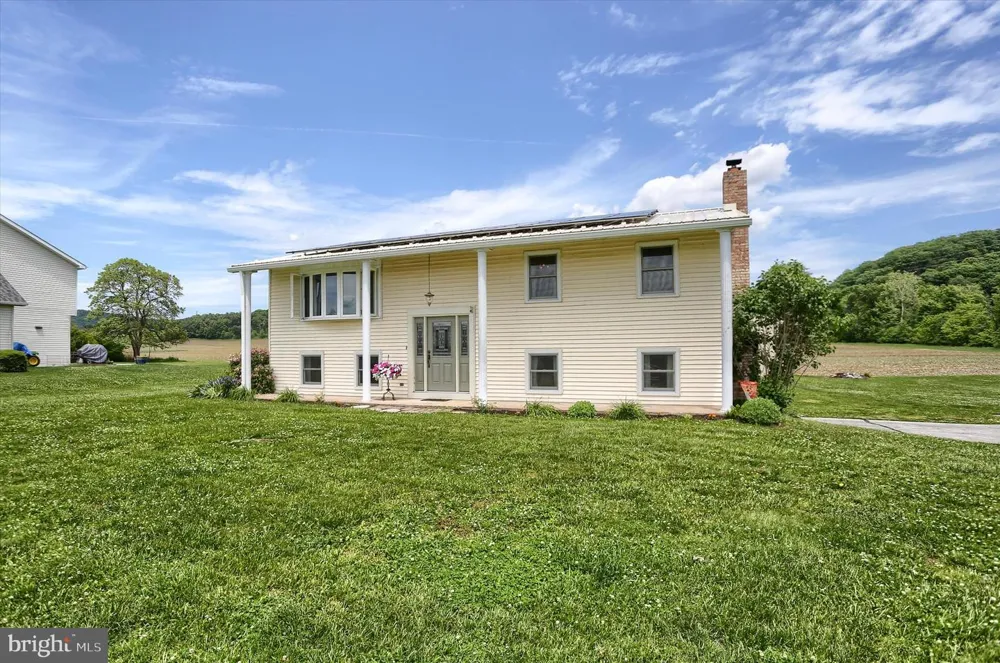 95 PAWNEE LANE Halifax, PA 17032