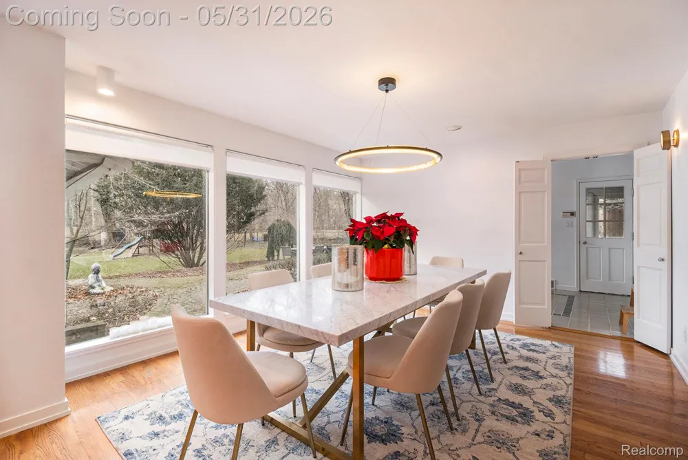 26580 Wellington Road Franklin Village, MI 48025