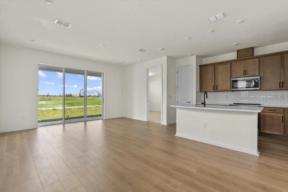 7562 SEA OAK COURT Parrish, FL 34219