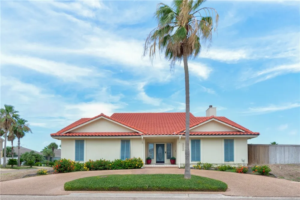 305 Marina Drive Port Aransas, TX 78373