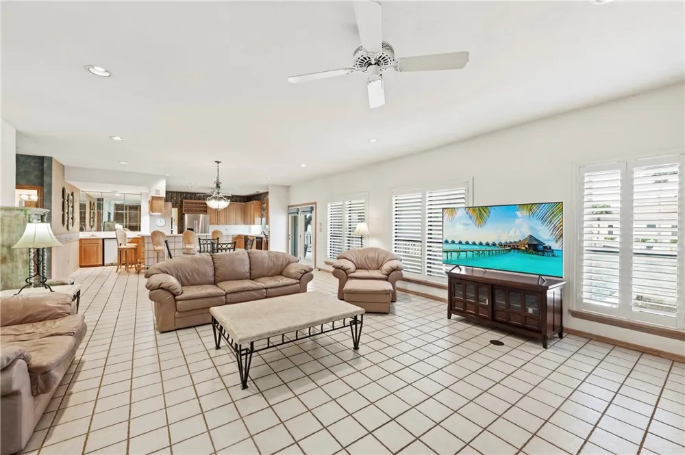 305 Marina Drive Port Aransas, TX 78373