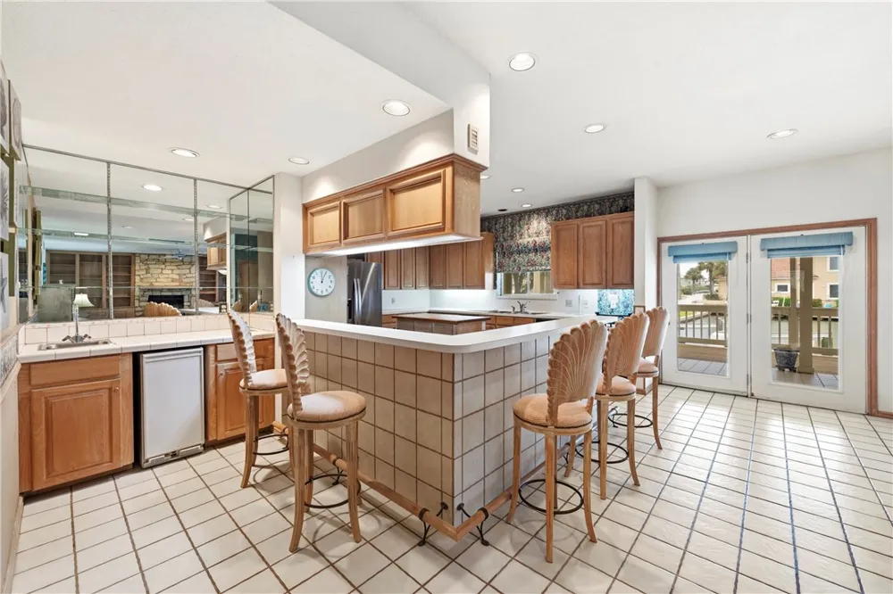 305 Marina Drive Port Aransas, TX 78373