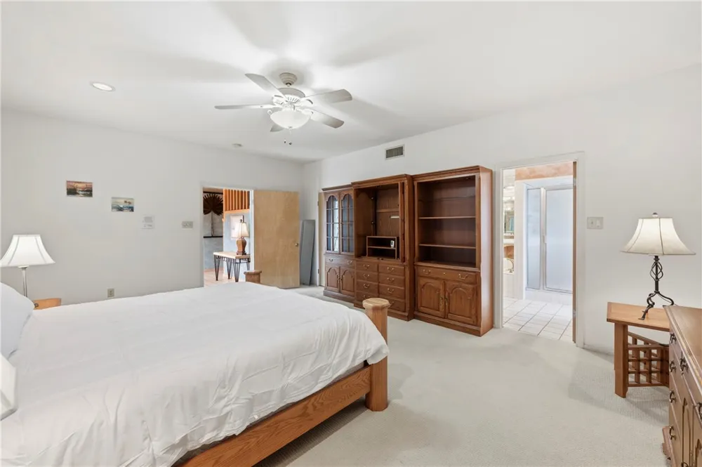 305 Marina Drive Port Aransas, TX 78373
