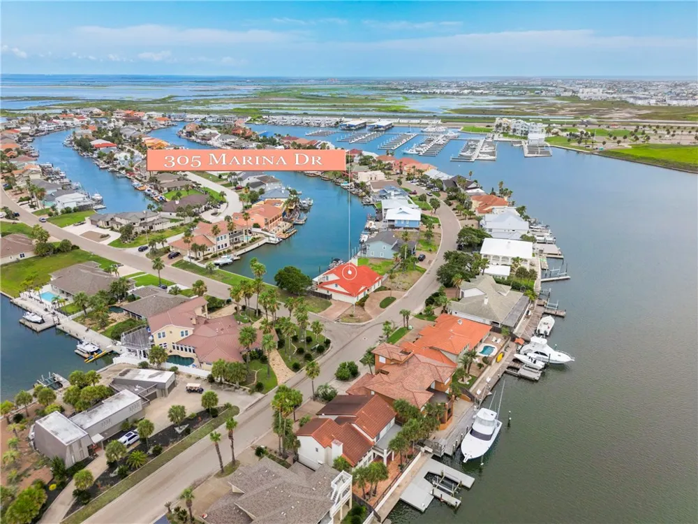 305 Marina Drive Port Aransas, TX 78373