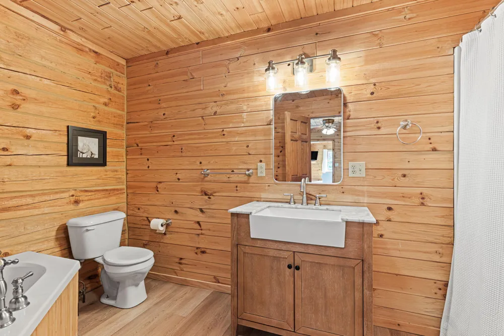 15902 Penesal Road Leroy, MI 49655