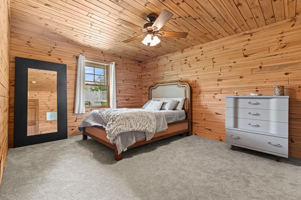 15902 Penesal Road Leroy, MI 49655