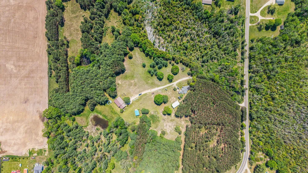 15902 Penesal Road Leroy, MI 49655