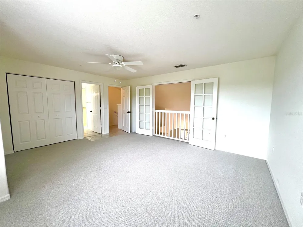 8370 WINGATE DRIVE #726 Sarasota, FL 34238