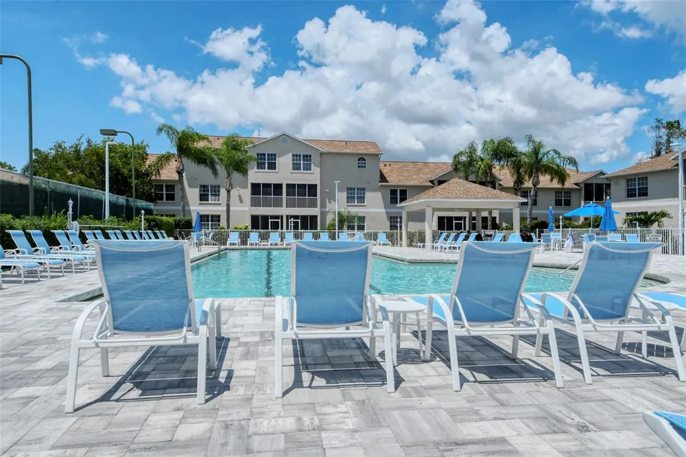 8370 WINGATE DRIVE #726 Sarasota, FL 34238