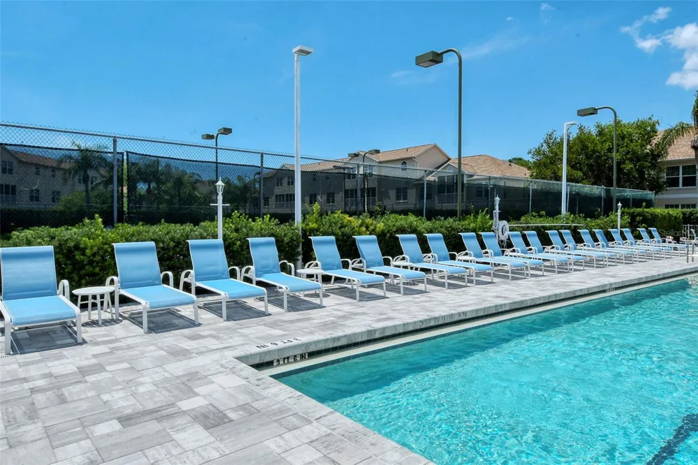 8370 WINGATE DRIVE #726 Sarasota, FL 34238
