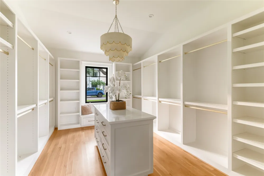 6954 Santa Maria Lane Dallas, TX 75214