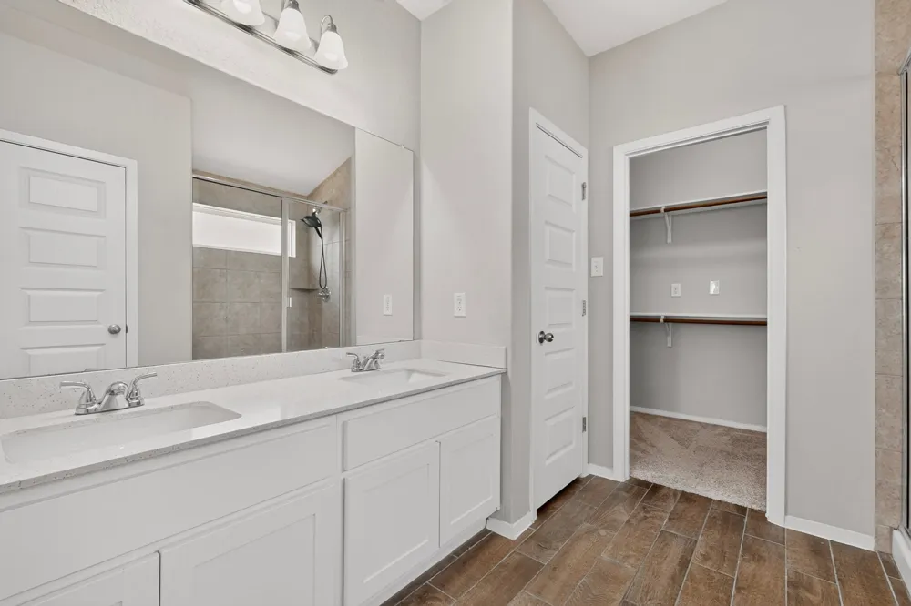 3704 Allegiance Avenue Lago Vista, TX 78645