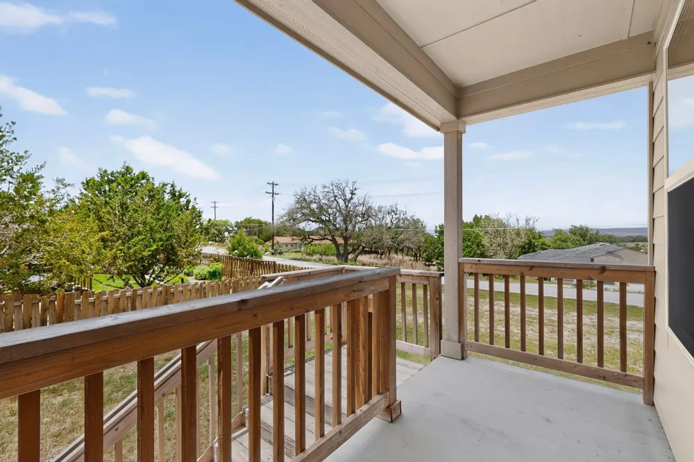 3704 Allegiance Avenue Lago Vista, TX 78645