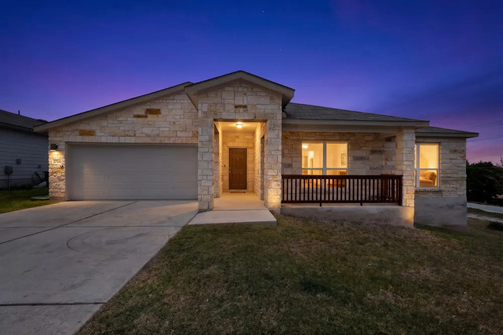 3704 Allegiance Avenue Lago Vista, TX 78645
