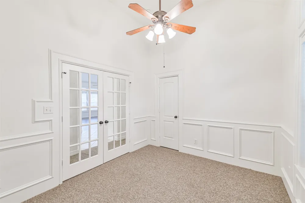 13118 Lazy Lane Willis, TX 77318