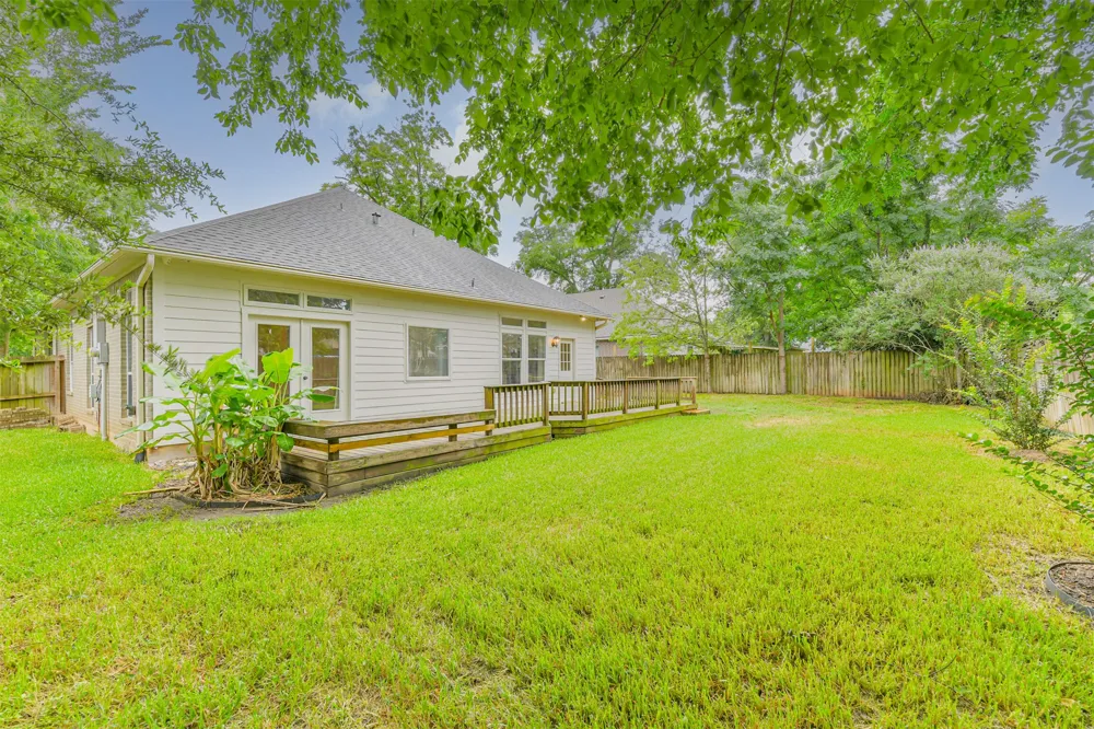 13118 Lazy Lane Willis, TX 77318