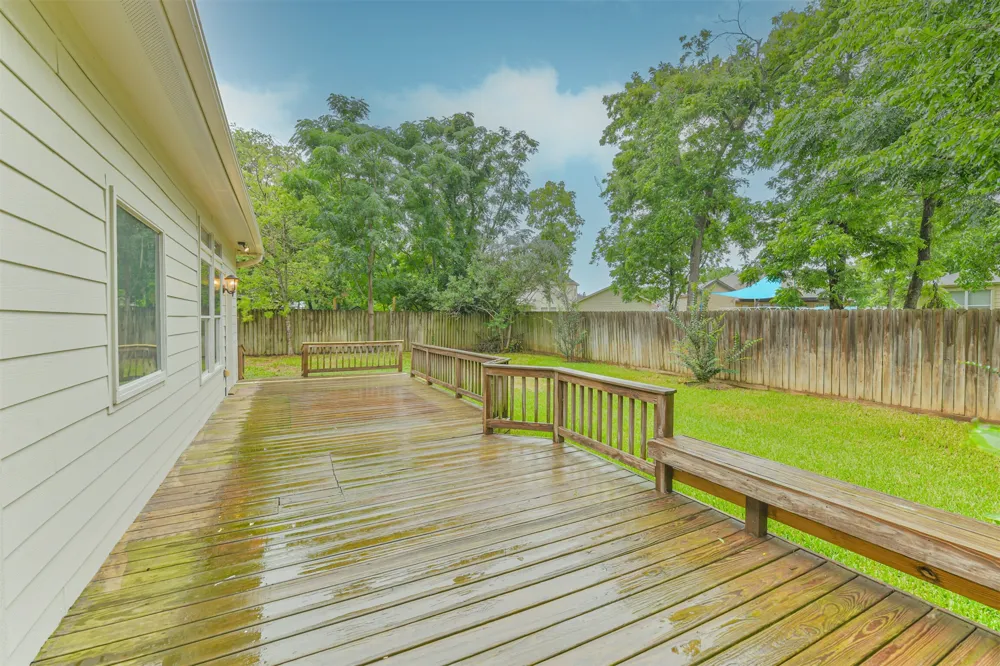 13118 Lazy Lane Willis, TX 77318