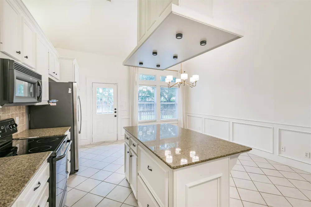 13118 Lazy Lane Willis, TX 77318